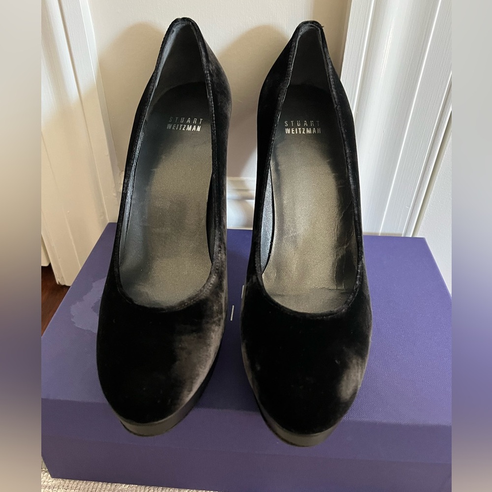 Stuart Weitzman Rowswoon Smoke GrayvVelvet Platform Heels Pumps NIB